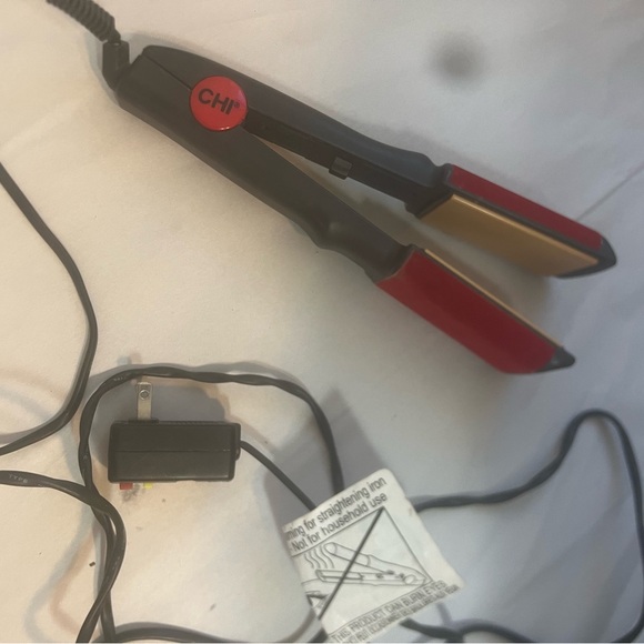 Chi Turbo Farouk Ceramic Flat Iron 1” Red Velvet Tested Working Rare - Picture 8 of 8